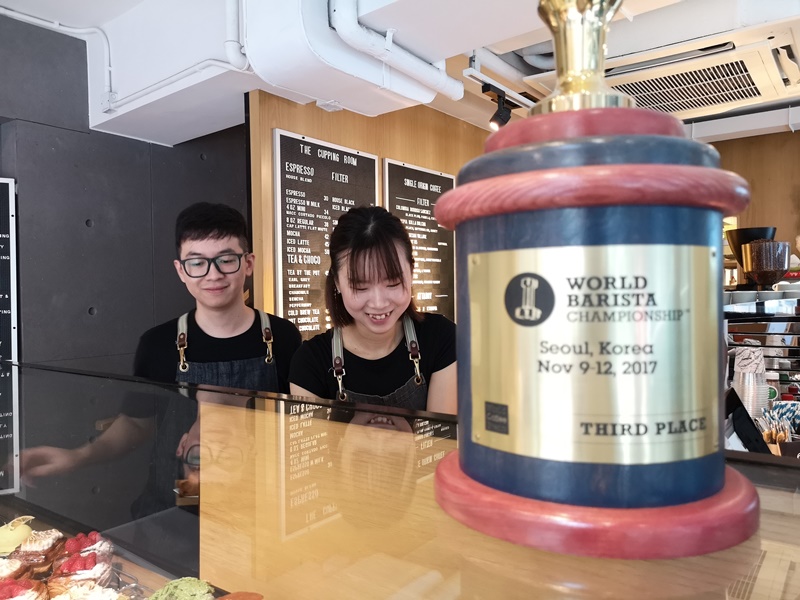 cupping-room07 HK-中環The Cupping Room Central燕麥拿鐵特色 可頌香酥迷人