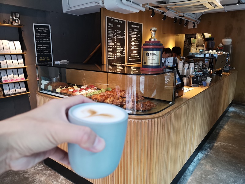 cupping-room15 HK-中環The Cupping Room Central燕麥拿鐵特色 可頌香酥迷人