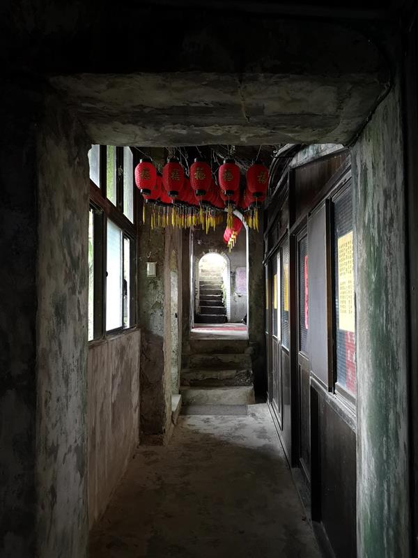 galaxycave18 新店-銀河洞 人氣秘境 走一趟深呼吸感受銀河洞的仙氣