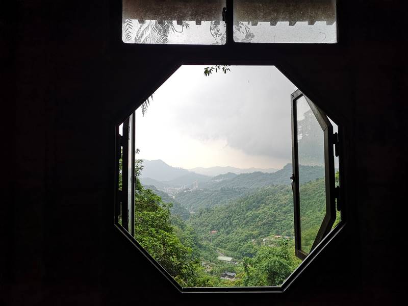 galaxycave19 新店-銀河洞 人氣秘境 走一趟深呼吸感受銀河洞的仙氣