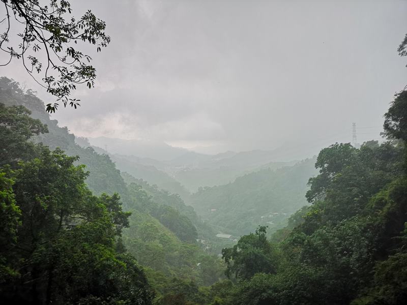 galaxycave21 新店-銀河洞 人氣秘境 走一趟深呼吸感受銀河洞的仙氣