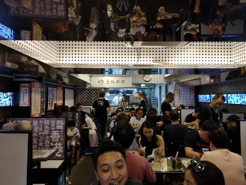 hwaxin08 HK-華星冰室 陳奕迅背書 沒吃過華星怎說來過香港!!