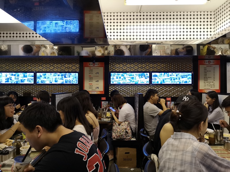 hwaxin10 HK-華星冰室 陳奕迅背書 沒吃過華星怎說來過香港!!