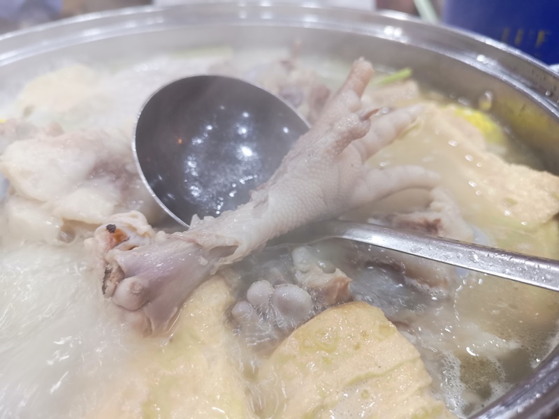 kunchi11 HK-坤記煲仔小菜 豬骨湯滑順濃郁 煲仔飯可口道地 必比登推薦小店