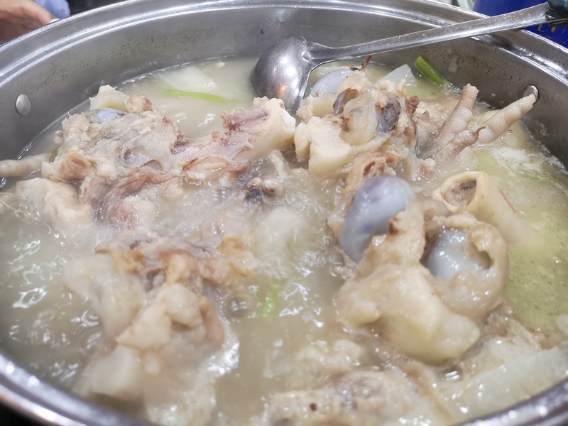 kunchi12 HK-坤記煲仔小菜 豬骨湯滑順濃郁 煲仔飯可口道地 必比登推薦小店