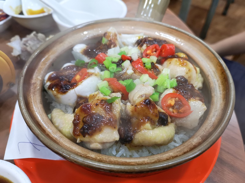 kunchi13 HK-坤記煲仔小菜 豬骨湯滑順濃郁 煲仔飯可口道地 必比登推薦小店