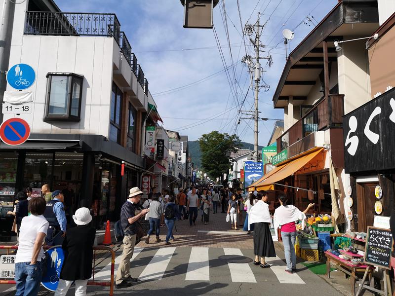 ginzatori Karuizawa-舊輕井澤銀座通 必買伴手禮沢屋果醬&必吃噴水香腸腸詰屋