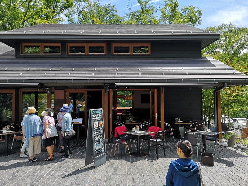 karuizawadessert03 Karuizawa-中輕井澤星野地區 榆樹街小鎮/高原教堂/石之教堂 品一口綠意的優閒雅致