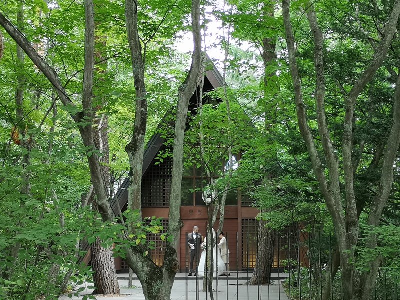 karuizawastreett25 Karuizawa-中輕井澤星野地區 榆樹街小鎮/高原教堂/石之教堂 品一口綠意的優閒雅致