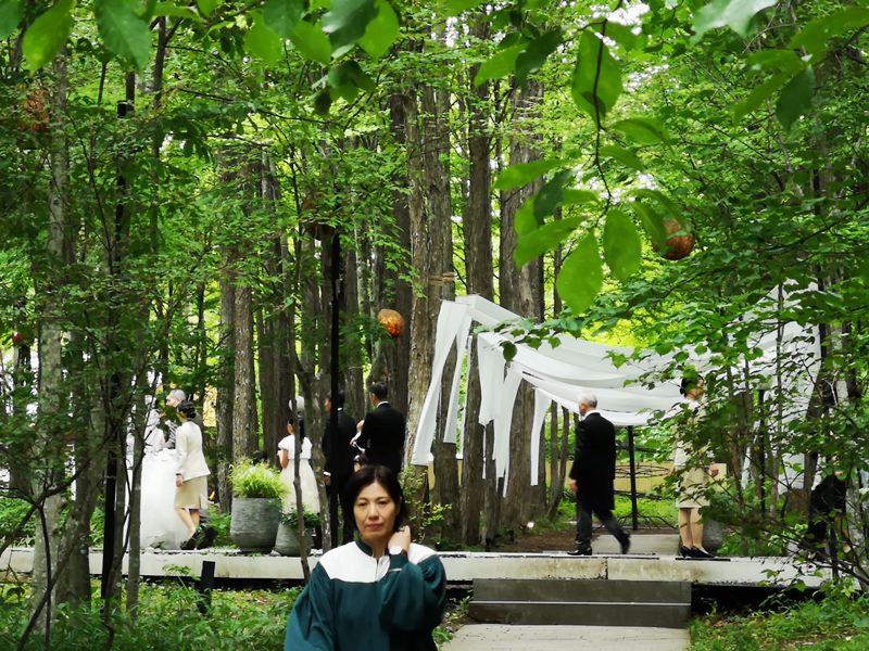 karuizawastreett26 Karuizawa-中輕井澤星野地區 榆樹街小鎮/高原教堂/石之教堂 品一口綠意的優閒雅致