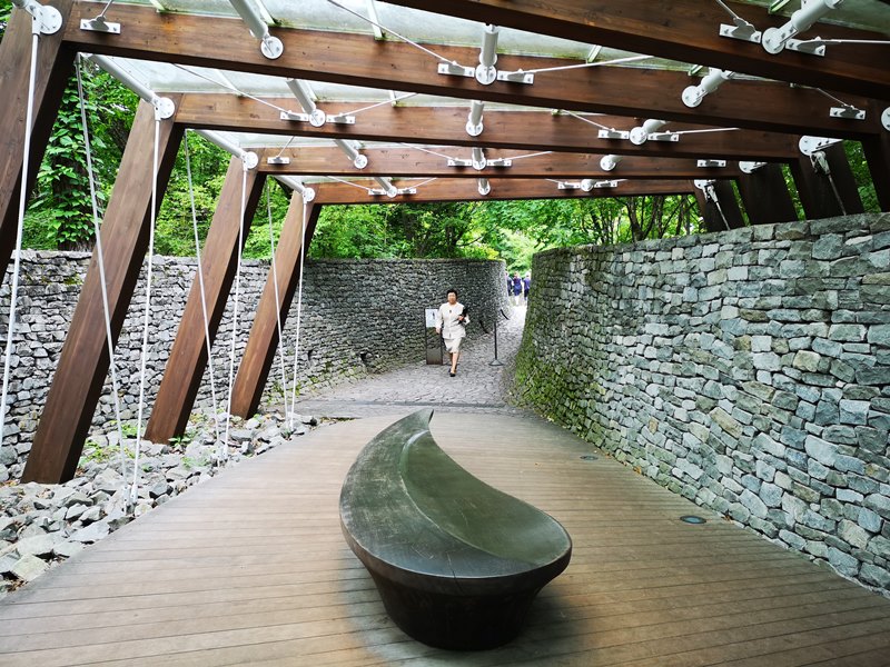 karuizawastreett31 Karuizawa-中輕井澤星野地區 榆樹街小鎮/高原教堂/石之教堂 品一口綠意的優閒雅致