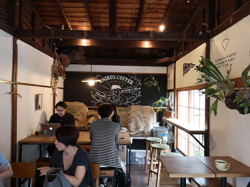 onibuscoffee10 Nakameguro-Onibus Coffee中目黑的老屋咖啡館 伴隨電車聲響的咖啡香
