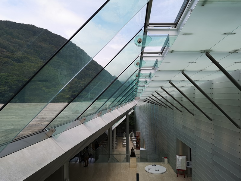 polamuseum05 Hakone-箱根Pola Museum of Art森林中的綠寶石 自然與人文兼具的美術館