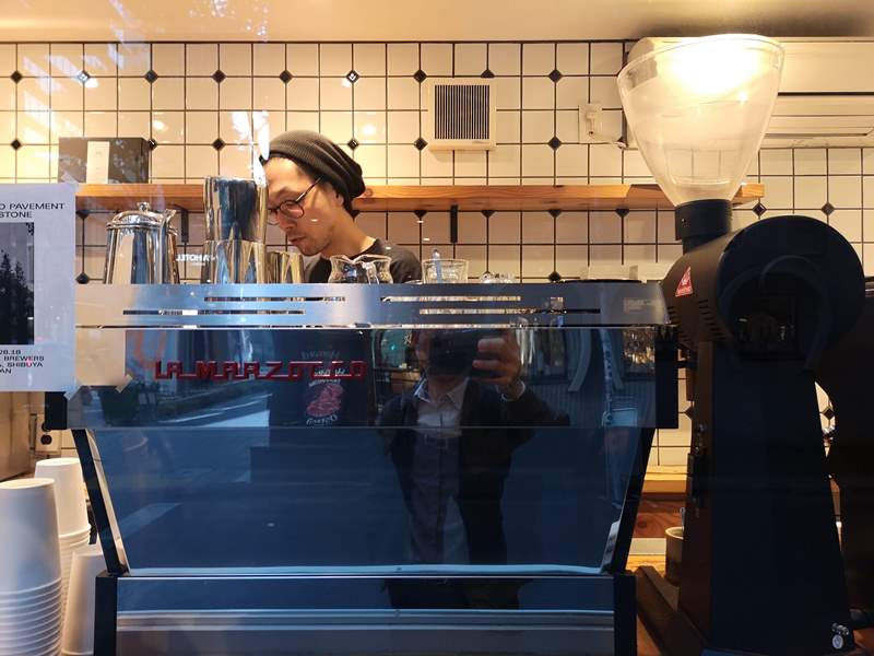 aboutlife08 Shibuya-About Life Coffee Brewers站著也要喝的 澀谷小巧人氣咖啡BAR