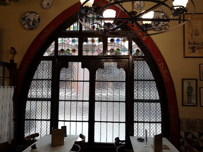 bcn4cats07 Barcelona-巴塞隆納四隻貓咖啡 Els Quatre Gats感受藝文風情的咖啡館