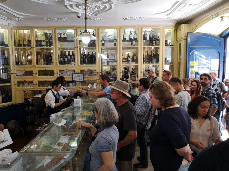 belemeggtart04 Lisboa-貝倫蛋塔 里斯本必吃蛋塔創始店 Casa Pasteis De Belem外酥內香醇軟嫩好好吃