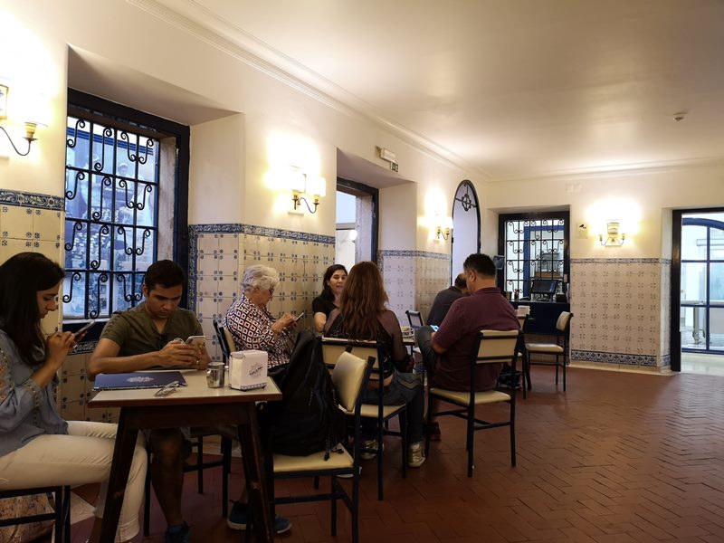 belemeggtart13 Lisboa-貝倫蛋塔 里斯本必吃蛋塔創始店 Casa Pasteis De Belem外酥內香醇軟嫩好好吃