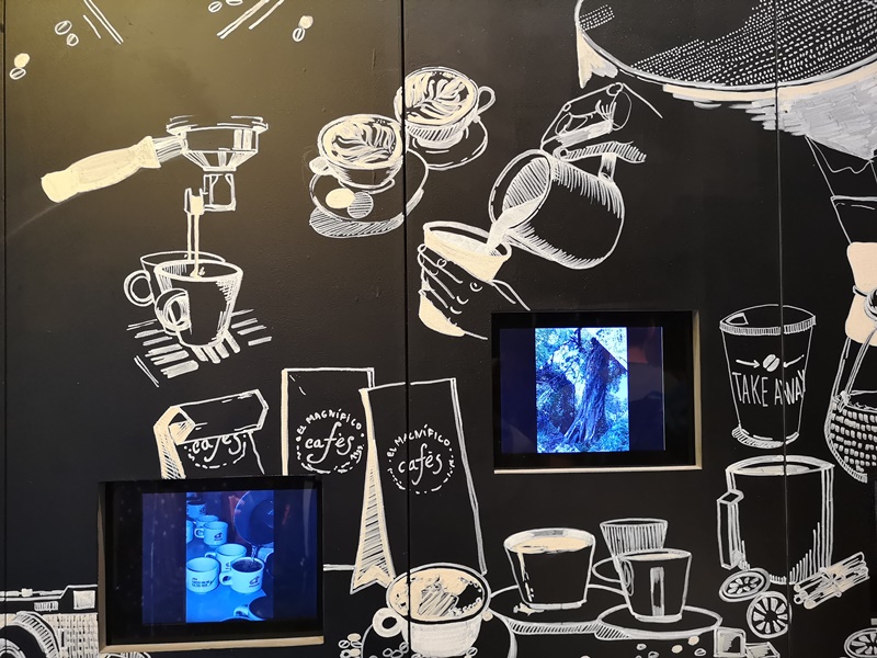 cafeselmagnifico07 Barcelona-Cafes El Magnifico巴塞隆納舊城區小店的一杯拿鐵