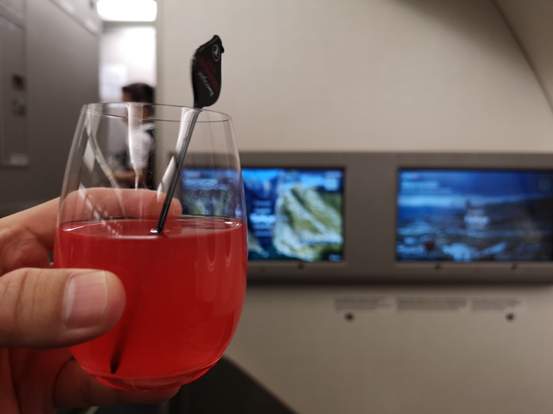 flytk025380153 201810台北伊斯坦堡巴塞隆納 TK025商務艙飛行