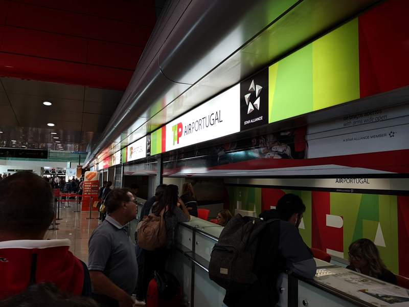 flytp03 201810葡萄牙航空TP364只能說網路說的都是真的...只有delay還是delay