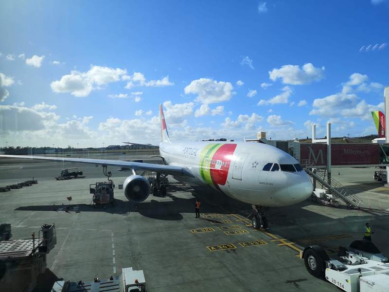 flytp21 201810葡萄牙航空TP364只能說網路說的都是真的...只有delay還是delay