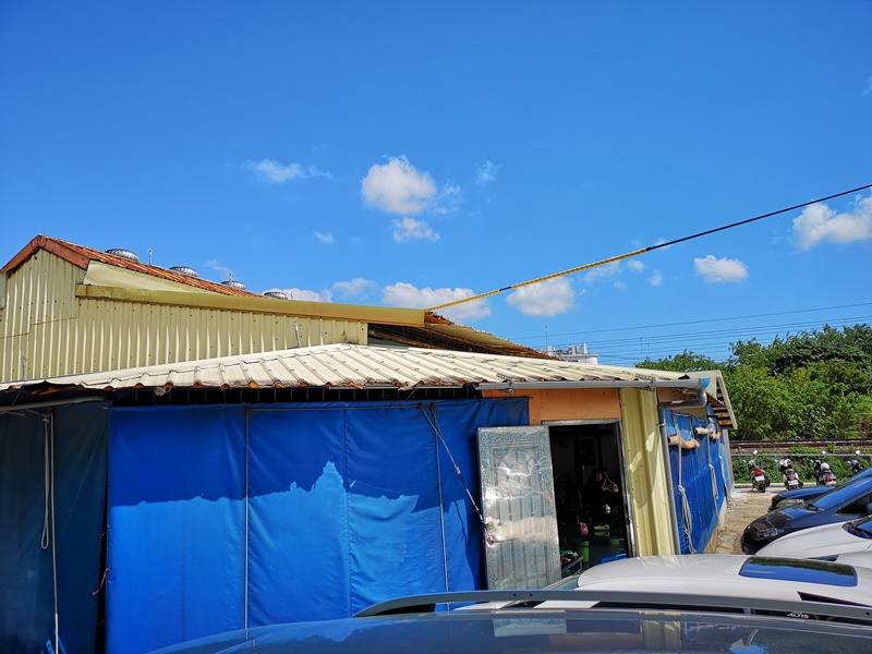 stinkytoufu5 新竹-香山鐵道旁隱藏美食 長興釣蝦場中竟有美味臭豆腐