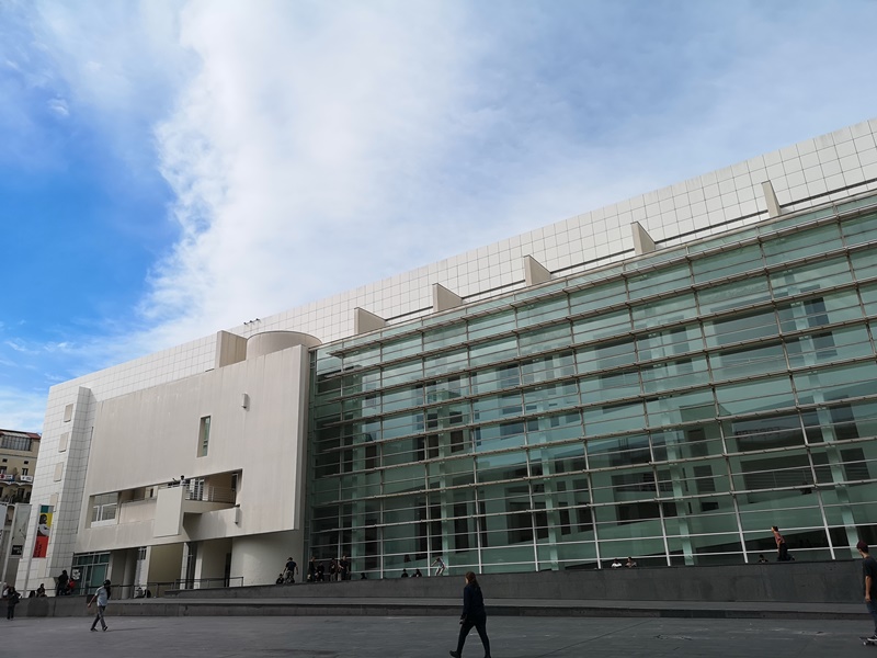 Barcelona-巴塞隆納當代藝術館MACBA 這裡不只有高第