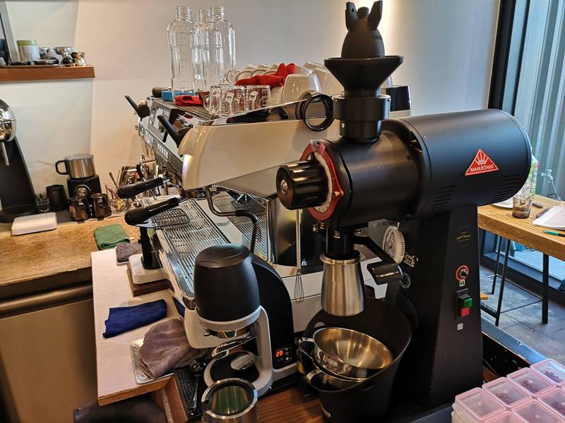 artisan12 前金-Artisan Cafe美森咖啡 手沖搭甜點輕鬆自在