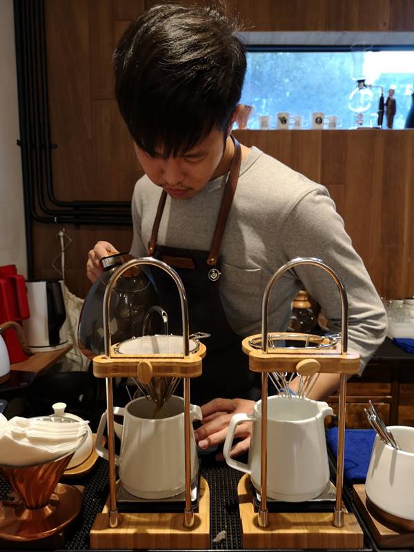 artisan20 前金-Artisan Cafe美森咖啡 手沖搭甜點輕鬆自在