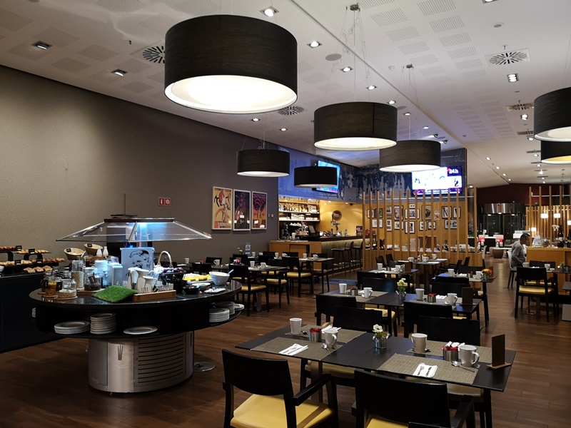 bcn4P24 Barcelona-巴塞隆納Four Points by Sheraton Barcelona Diagonal簡單商務的福朋