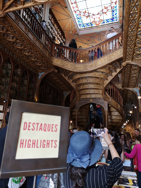 bookstore04 Porto-Livraria Lello波多 世界最美書店之一 JK羅琳加持的波多必遊景點