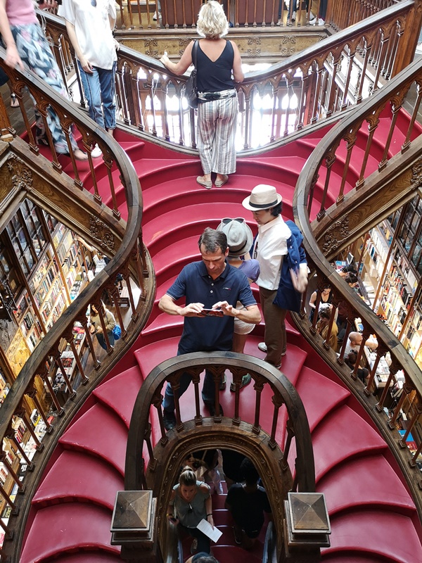 bookstore09 Porto-Livraria Lello波多 世界最美書店之一 JK羅琳加持的波多必遊景點