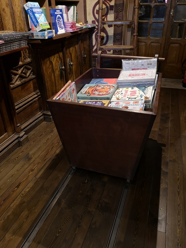 bookstore18 Porto-Livraria Lello波多 世界最美書店之一 JK羅琳加持的波多必遊景點