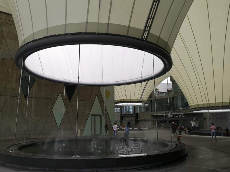 datong07 鳳山-大東文化藝術中心 大漏斗造型點上燈更吸睛