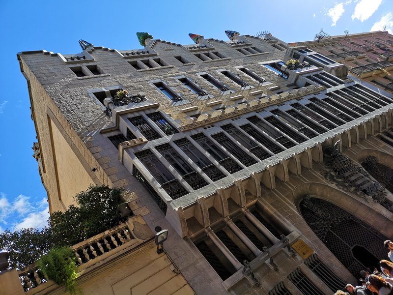 guellhouse01 Barcelona-巴塞隆納世界文化遺產  高第建築奎爾宮