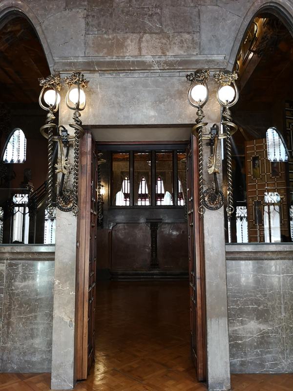 guellhouse07 Barcelona-巴塞隆納世界文化遺產  高第建築奎爾宮
