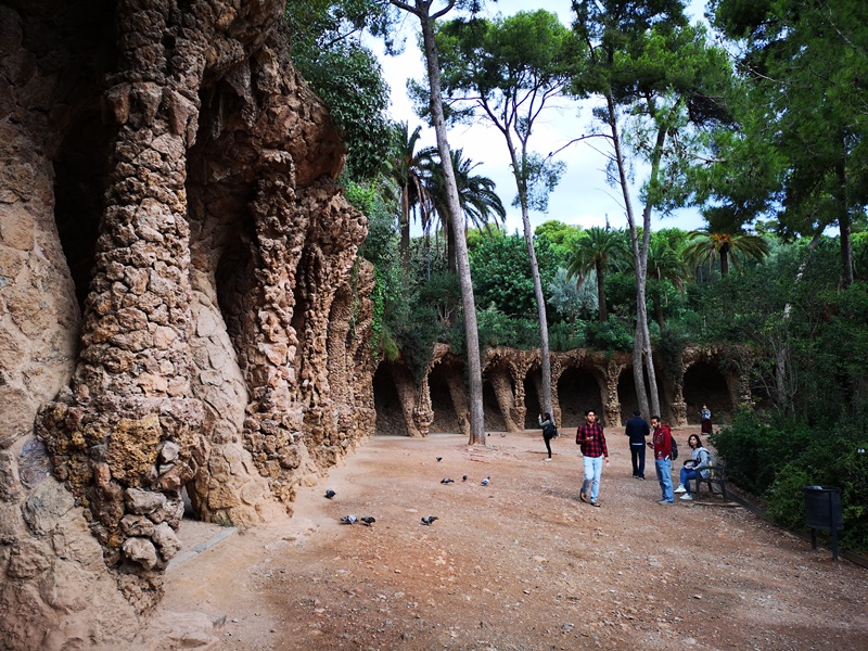 guellparkk06 Barcelona-巴塞隆納世界文化遺產 高第建築奎爾公園馬賽克蜥蜴太吸睛