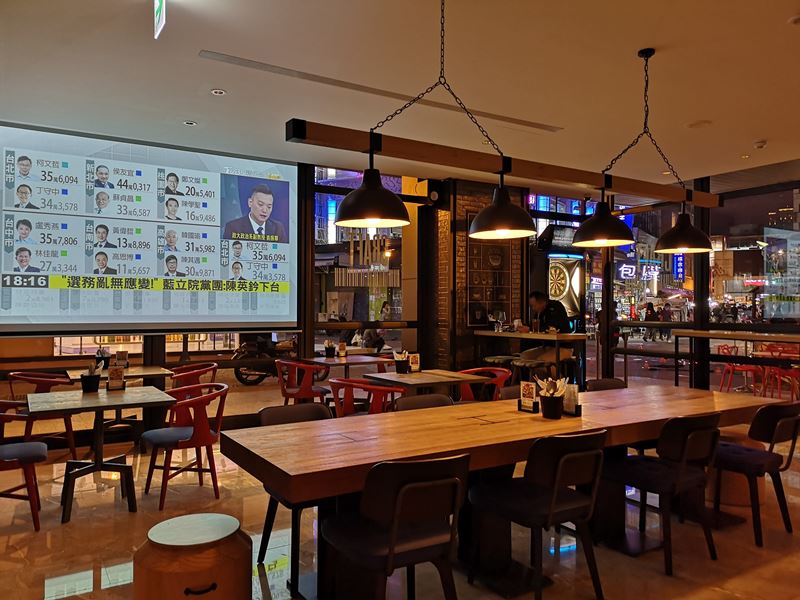 indigoKH110109 新興-Hotel Indigo高雄中央公園 時尚年輕在地特色飯店