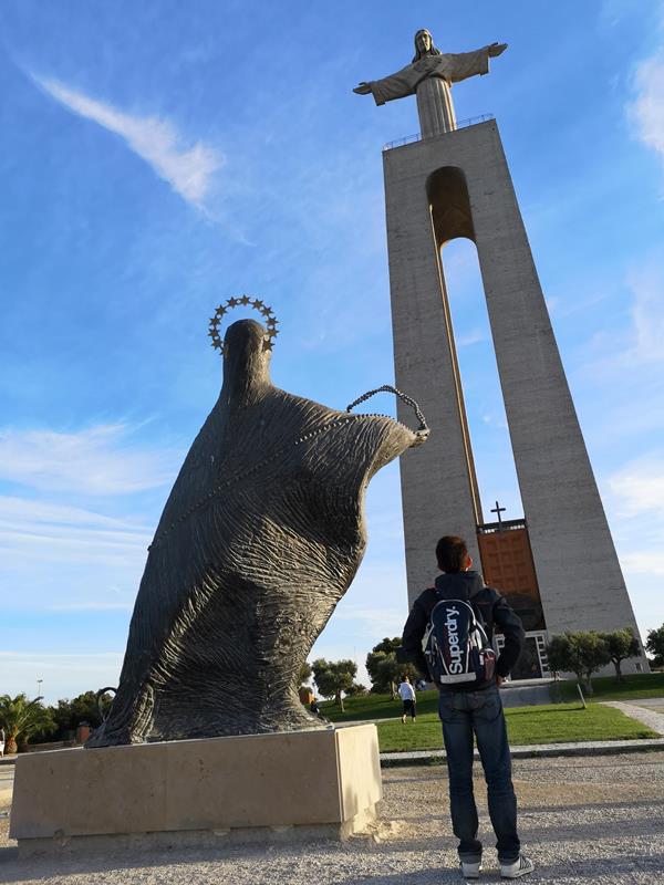 Lisboa-里斯本大耶穌 視野遼闊眺望里斯本市區 欣賞4月25日大橋的好角度