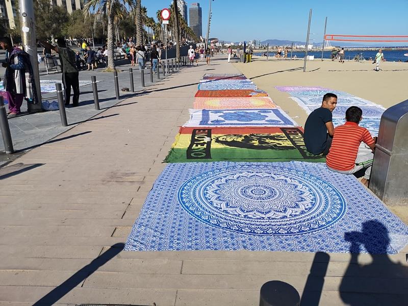 barcelonabeach15 Barcelona-嗨!地中海你好!! 巴塞隆納海岸Platja de la Barceloneta 海天一線超美