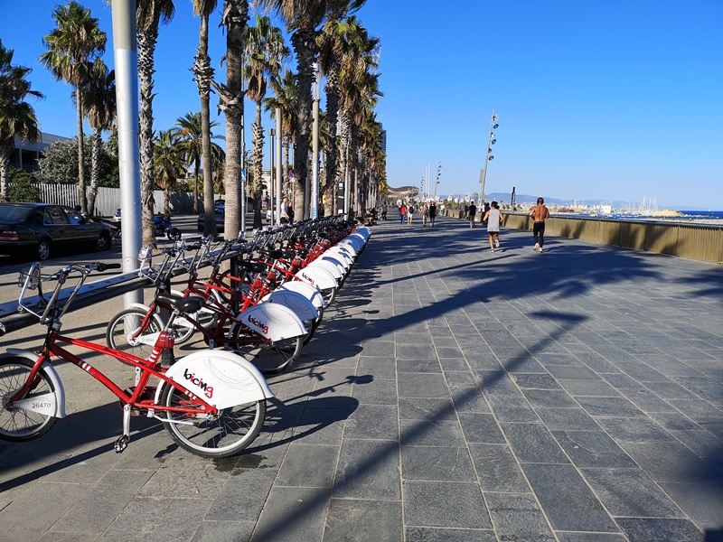 barcelonabeach18 Barcelona-嗨!地中海你好!! 巴塞隆納海岸Platja de la Barceloneta 海天一線超美