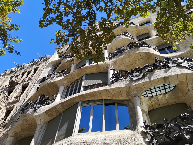 casamila06 Barcelona-巴塞隆納世界文化遺產 高第建築米拉之家 來自外星的設計