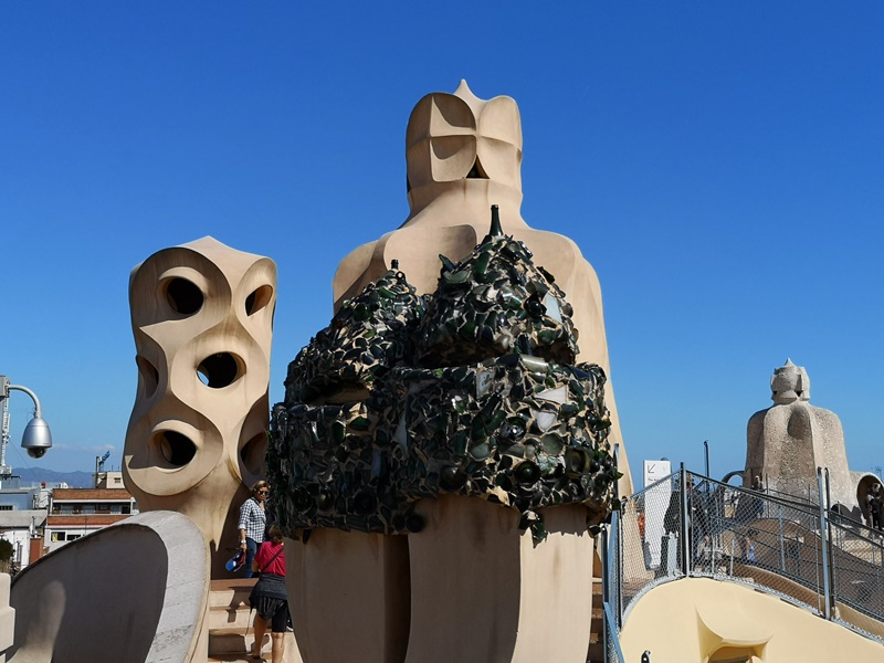 casamila18 Barcelona-巴塞隆納世界文化遺產 高第建築米拉之家 來自外星的設計