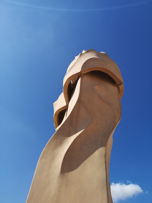 casamila25 Barcelona-巴塞隆納世界文化遺產 高第建築米拉之家 來自外星的設計