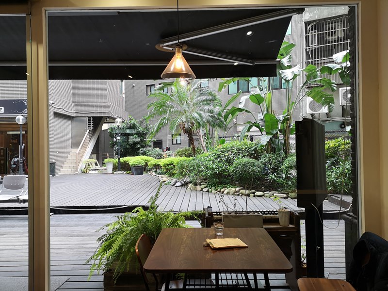 chosen09 中壢-秋生咖啡 書卷氣