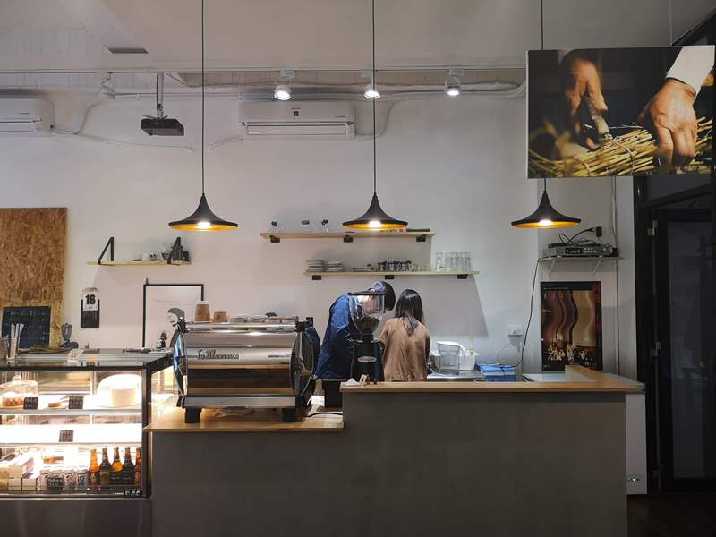 chosen11 中壢-秋生咖啡 書卷氣