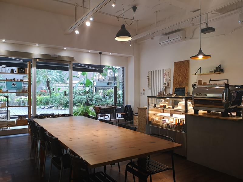 chosen12 中壢-秋生咖啡 書卷氣