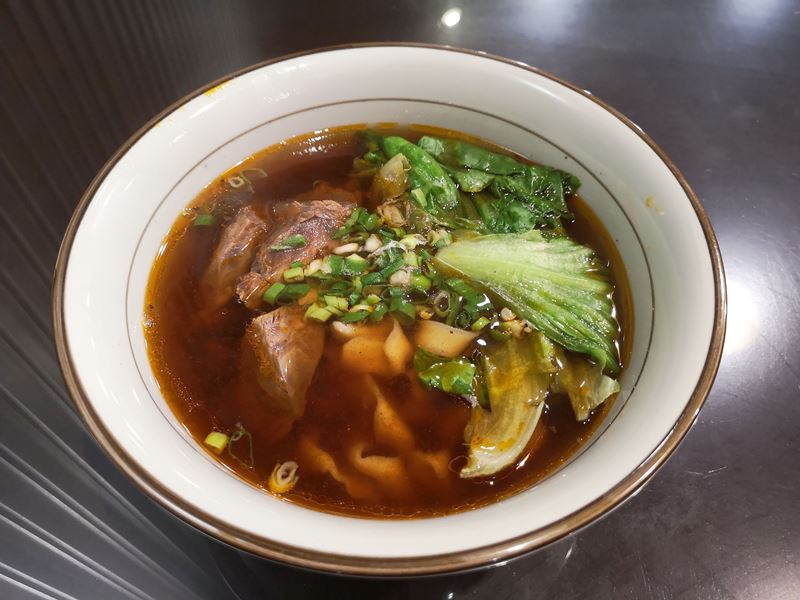 fengming3 竹北-鳳鳴春牛肉麵 肉質軟嫩好吃