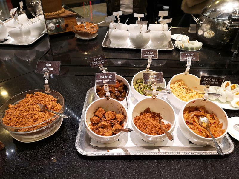 flysinsing03 201811台北新加坡 第一次享受KITTY商務艙