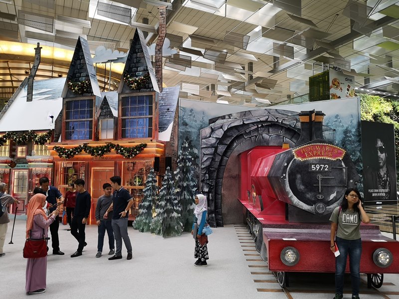 flysinsing29 201811台北新加坡 第一次享受KITTY商務艙